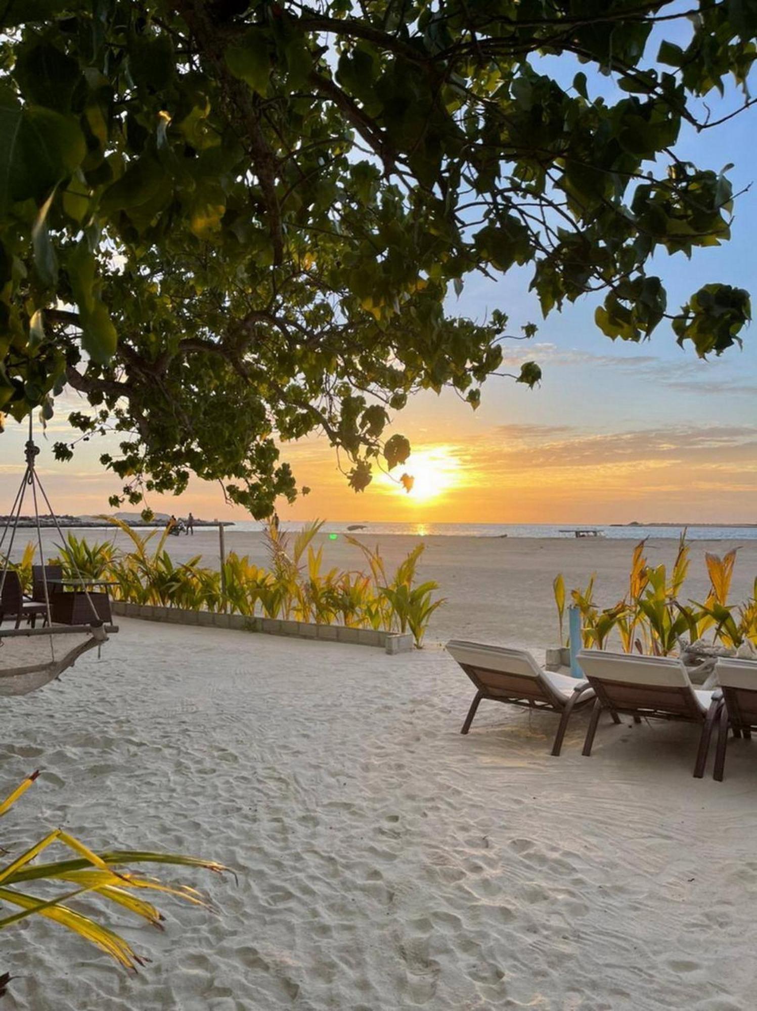 Wind Breeze Sunset View Inn Guraidhoo  Eksteriør billede